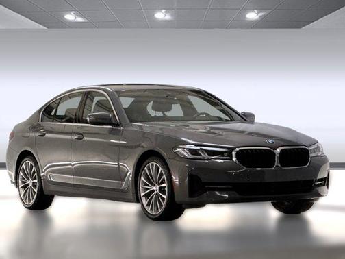 2022 BMW 530 i