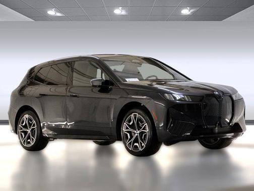 2026 BMW iX xDrive60