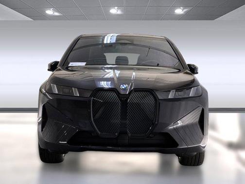 2026 BMW iX xDrive60