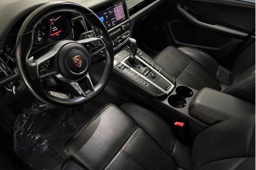2020 Porsche Macan AWD