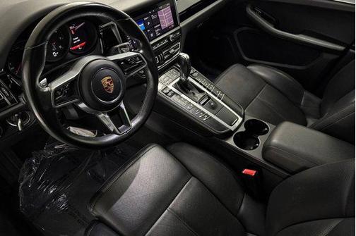 2020 Porsche Macan AWD