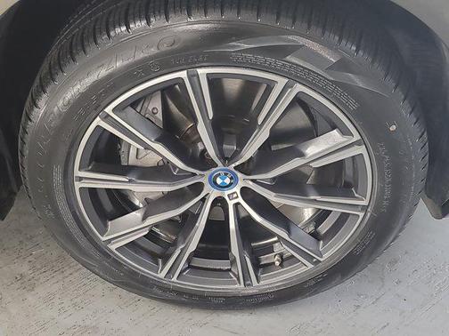 2022 BMW X5 PHEV xDrive45e