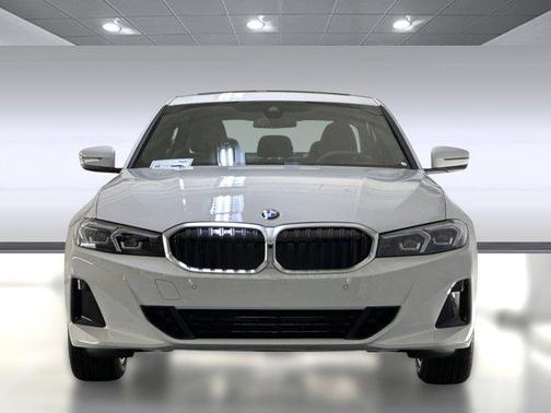 2025 BMW 330 i