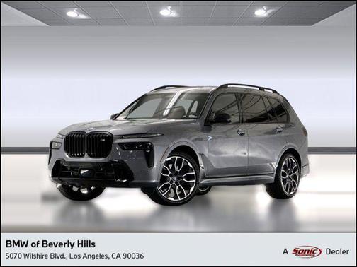 2025 BMW X7 M60i