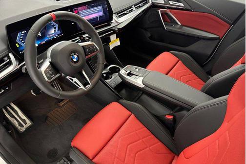 2025 BMW X1 M35i