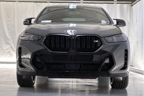 2024 BMW X6 M60i