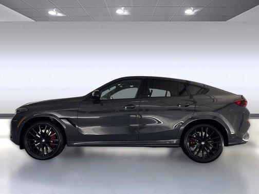 2024 BMW X6 M60i