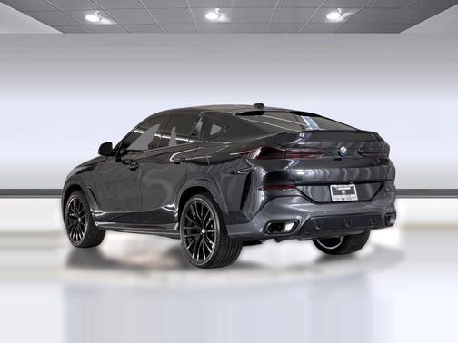 Black Sapphire Metallic 2026 BMW X6 xDrive40i