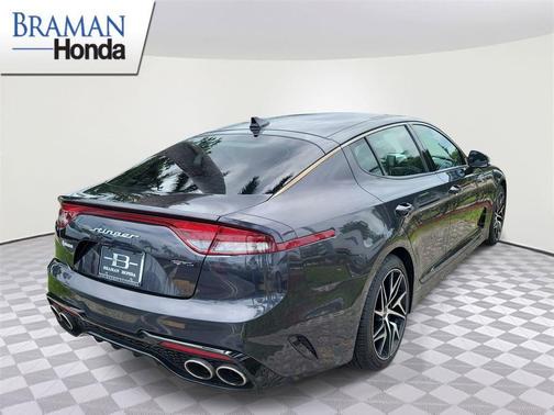 Metal 2022 Kia Stinger GT-Line