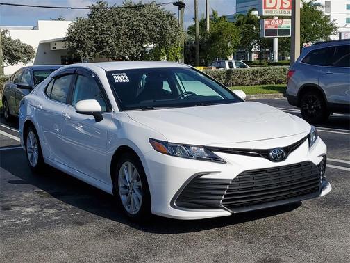 2023 Toyota Camry LE