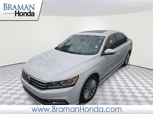 2016 Volkswagen Passat 1.8T SE
