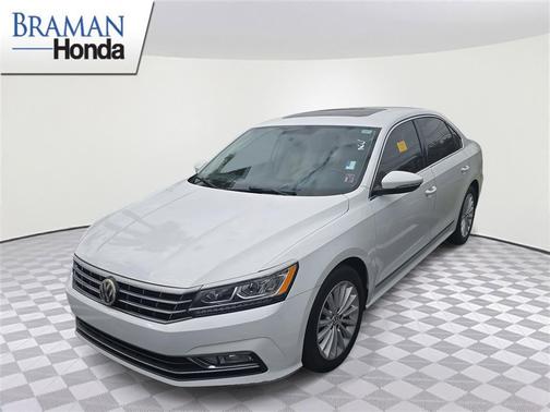 2016 Volkswagen Passat 1.8T SE