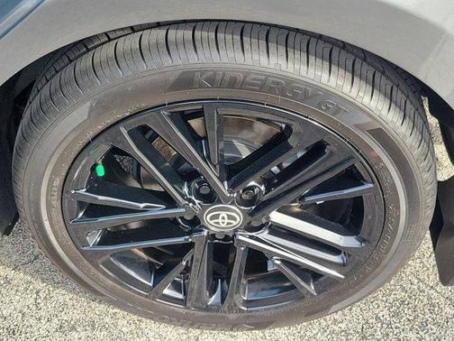 Metal 2026 Toyota Camry SE