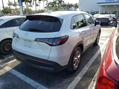 2024 Honda HR-V LX