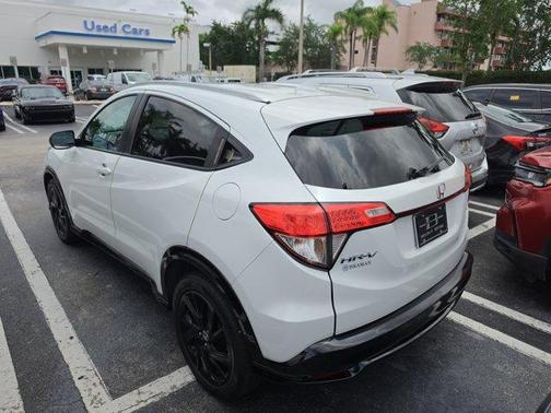 Platinum White Pearl 2022 Honda HR-V Sport