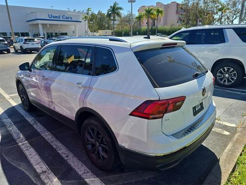 2022 Volkswagen Tiguan 2.0T SE