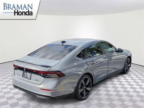 Urban Gray Pearl 2023 Honda Accord Hybrid Sport