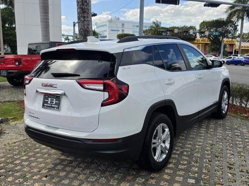 2024 GMC Terrain SLE