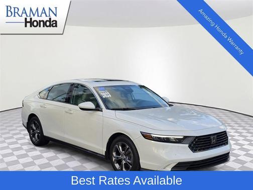 Platinum White Pearl 2023 Honda Accord EX