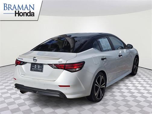 2021 Nissan Sentra SR