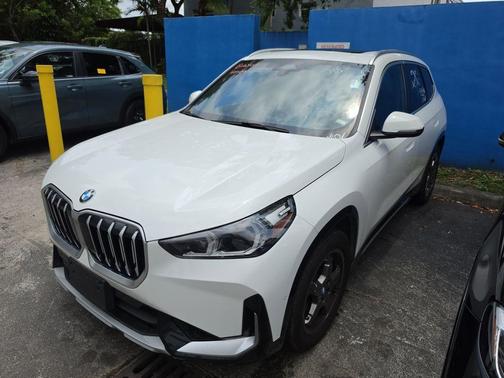 White 2025 BMW X1 xDrive28i