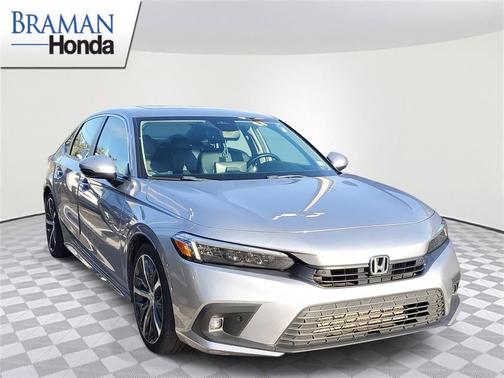 2022 Honda Civic Touring