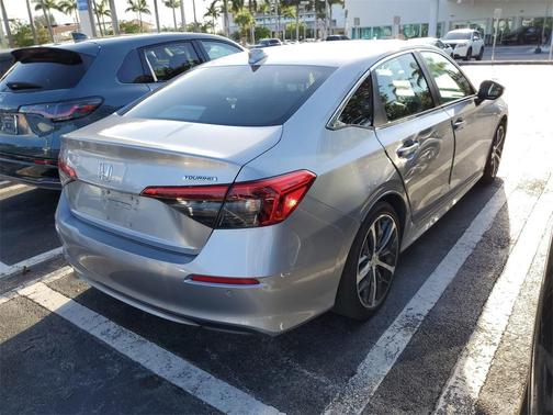 2022 Honda Civic Touring