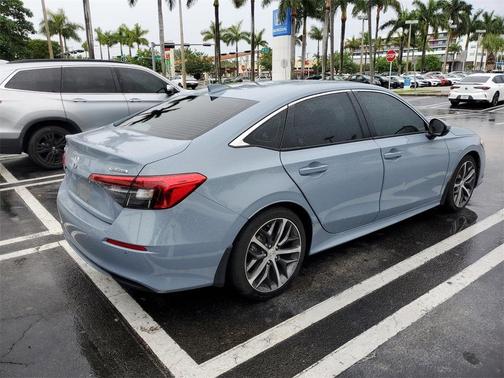 2023 Honda Civic Touring
