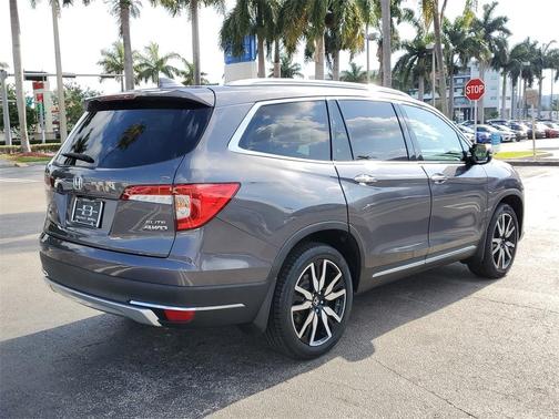2022 Honda Pilot Elite