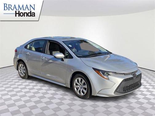 Classic Silver Metallic 2021 Toyota Corolla LE