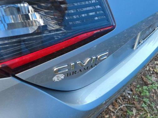 2023 Honda Civic EX-L