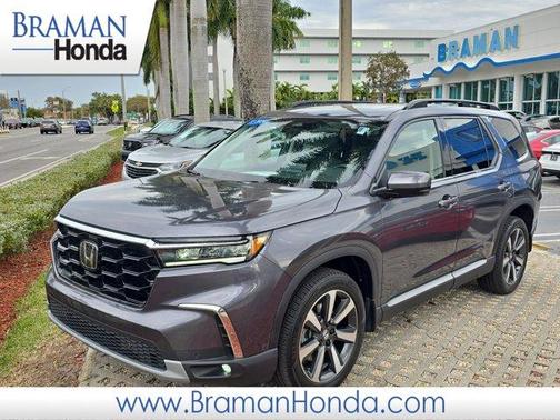 2024 Honda Pilot Touring
