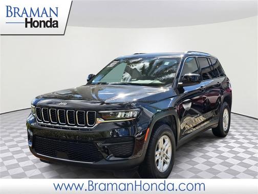 2023 Jeep Grand Cherokee Laredo