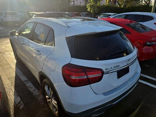 2025 Mercedes-Benz GLB 250 Base