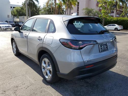 2023 Honda HR-V LX