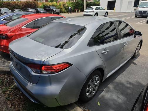 Classic Silver Metallic 2021 Toyota Corolla LE