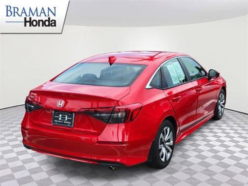 Rallye Red 2022 Honda Civic LX