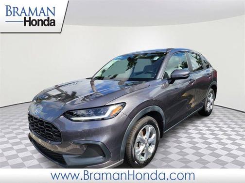 Modern Steel Metallic 2024 Honda HR-V LX