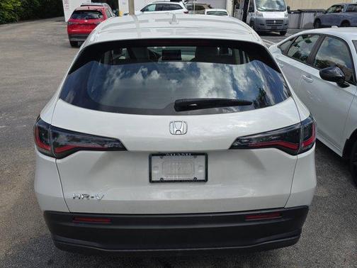 2023 Honda HR-V LX