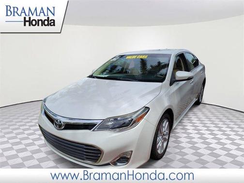 Blizzard Pearl 2013 Toyota Avalon XLE