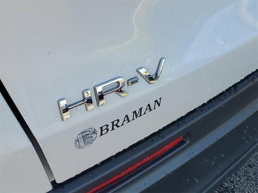 2025 Honda HR-V LX