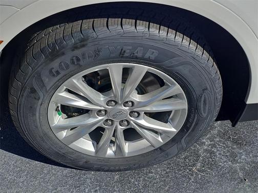 2023 Cadillac XT5 Luxury