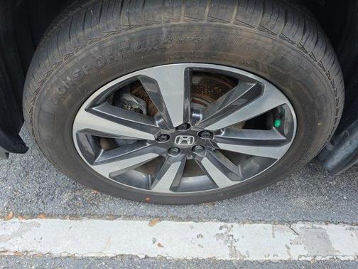 Platinum White Pearl 2023 Honda Pilot Touring