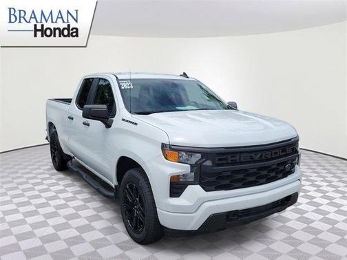 Summit White 2023 Chevrolet Silverado 1500 Custom