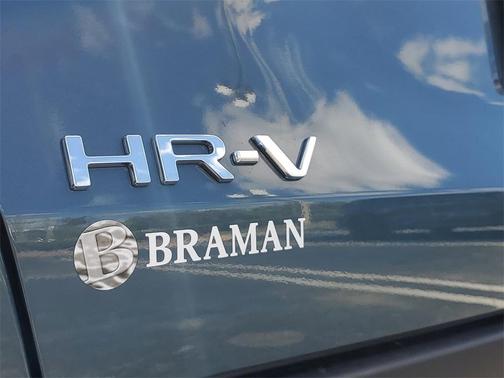 2025 Honda HR-V LX