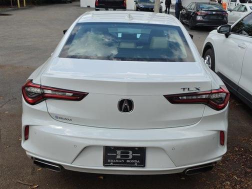 2022 Acura TLX Technology