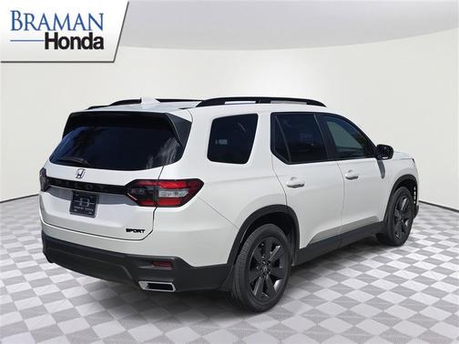 2025 Honda Pilot Sport