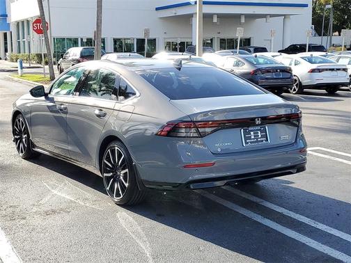 2024 Honda Accord Hybrid Touring