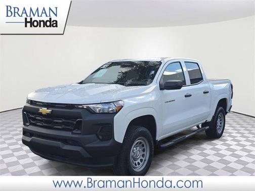 2024 Chevrolet Colorado WT