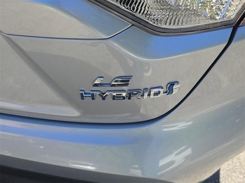 2024 Toyota Corolla Hybrid LE